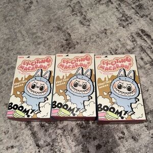 Exciting Macaron Vinyl Face Monsters Labubu/ Sealed Box / SOYMILK